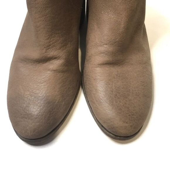 Lucky Brand Lahela Bootie in Size 7.5M - Picture 6 of 10